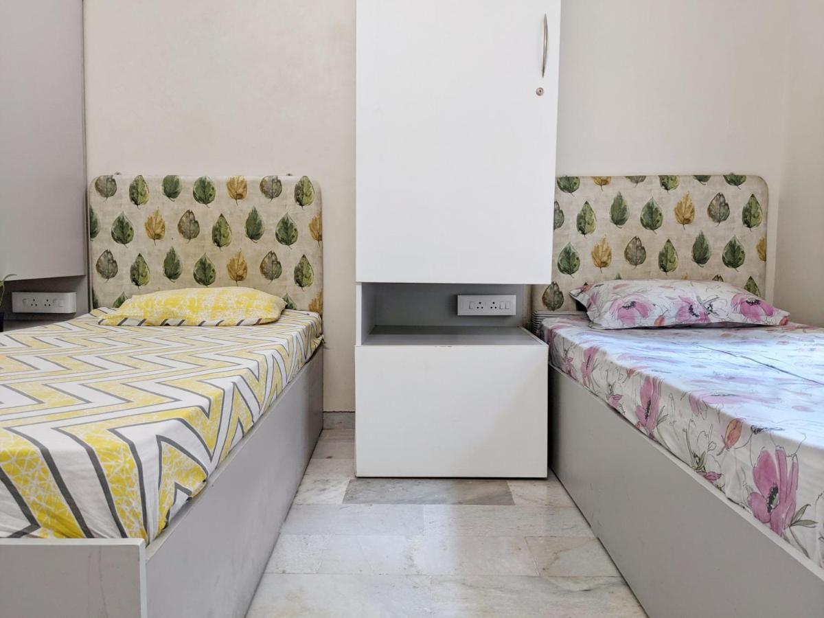 Urban Nomads Pune Riverside Colive Cowork Hostel Екстериор снимка